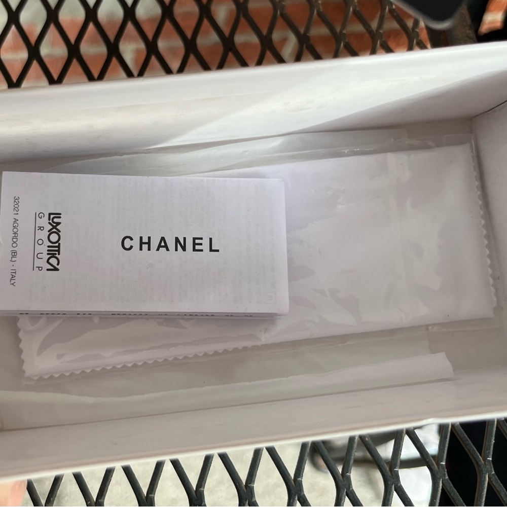 CHANEL Women's Sunglasses with Black and Pink Hues - Picture 12 of 16